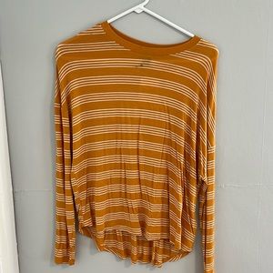 Forever 21 woman’s long sleeve